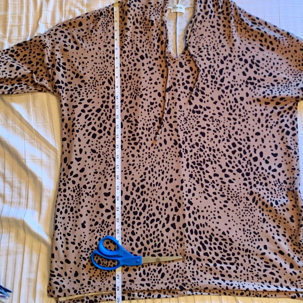 👖Texas True Threads Brooke 🐾 Leopard Hoodie, Pre-Owned, Sz XL 👢 - Picture 11 of 14